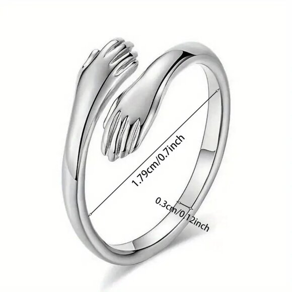 Hug Ring - Picture 1 of 3